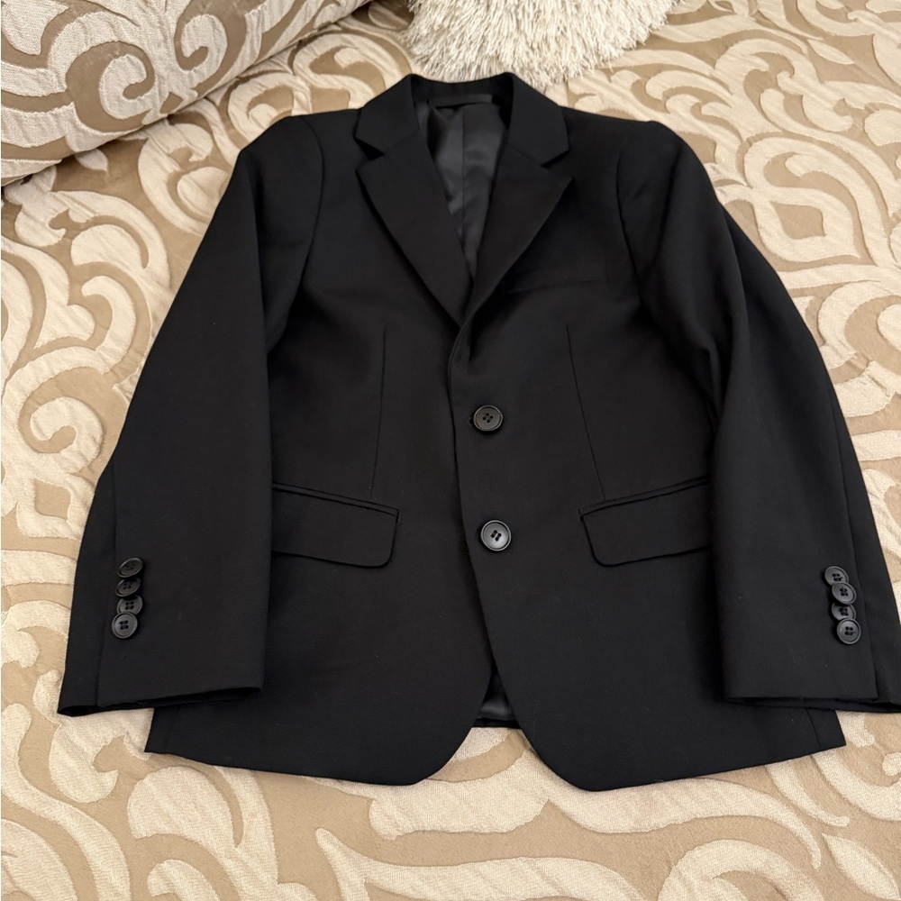 ISAAC MIZRAHI . Boys blazer/suit jacket. Black size 7
